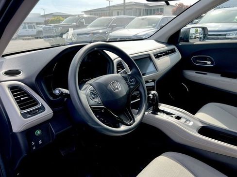 Used 2020 Honda HR-V EX image 10