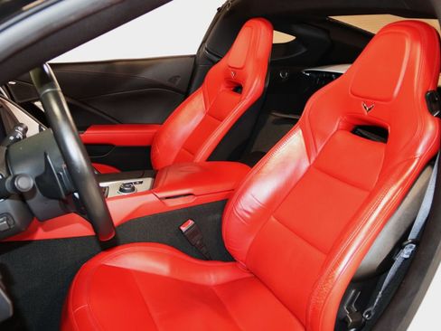 Used 2015 Chevrolet Corvette Stingray Coupe w/ 2LT Preferred Equipment Group image 17