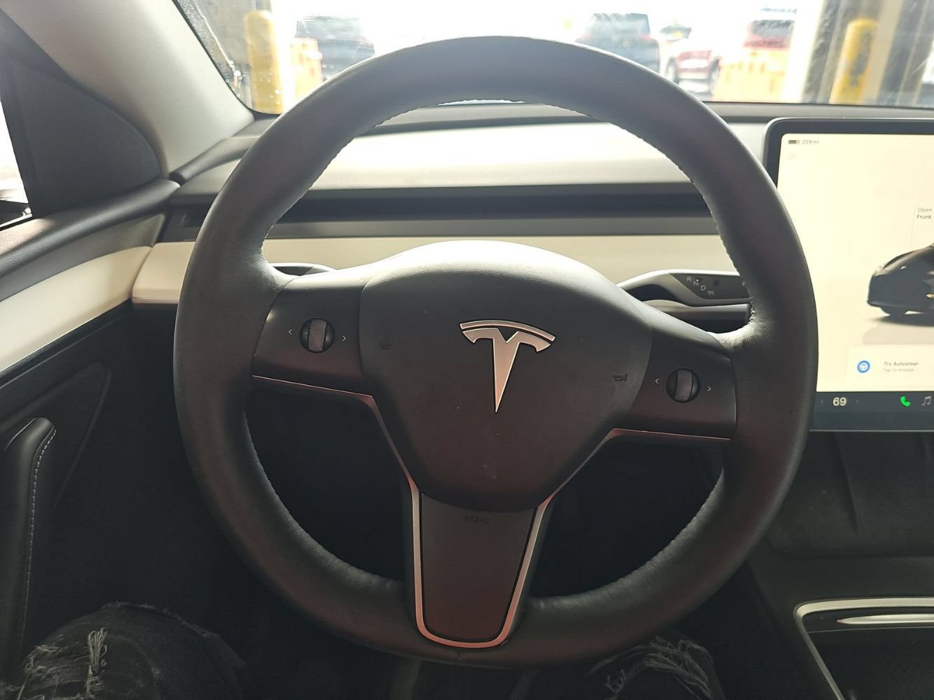 Used 2023 Tesla Model Y Long Range AWD/4WD image 11