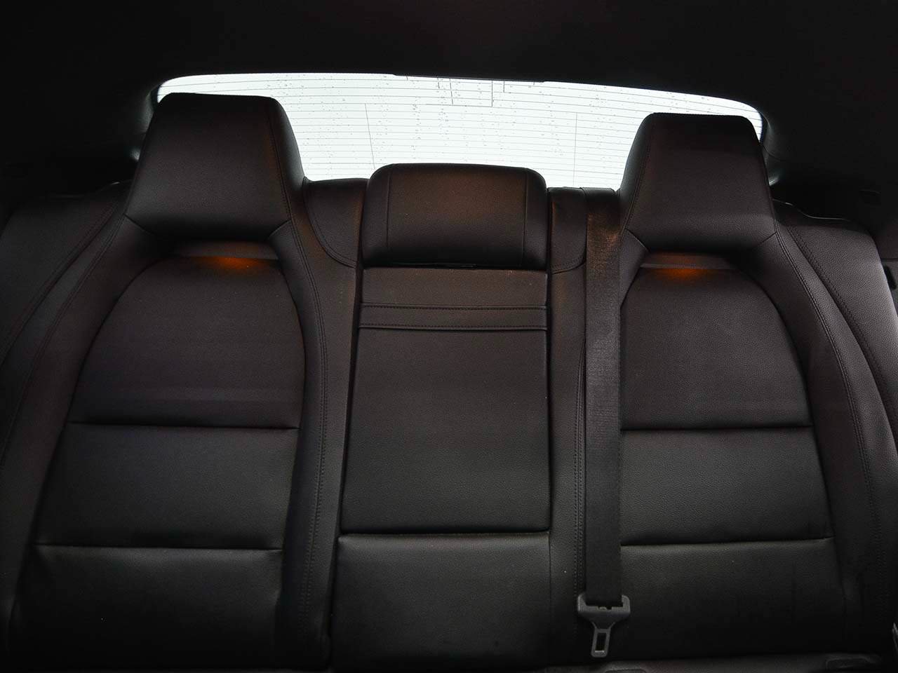 Used 2015 Mercedes-Benz CLA 250 image 10