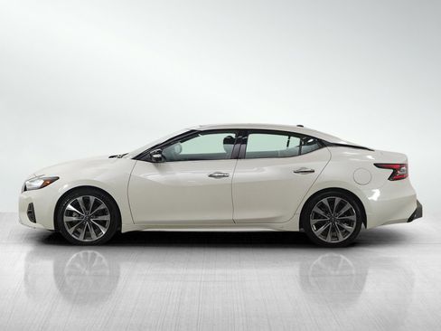 Used 2023 Nissan Maxima Platinum FWD image 2