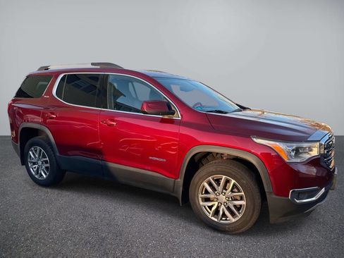 Used 2017 GMC Acadia SLE image 5