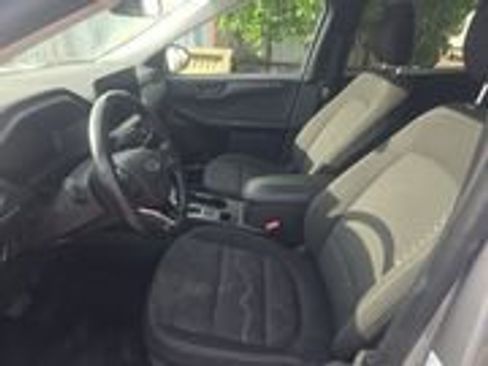 Used 2023 Ford Escape Active w/ Tech Pack #1 FWD image 4