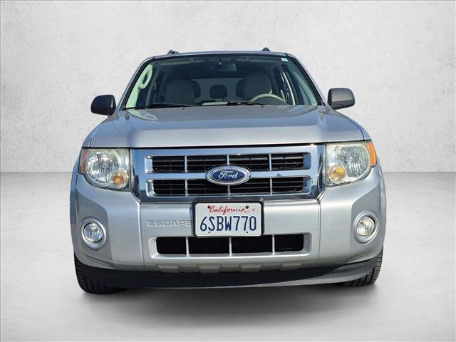 Used 2010 Ford Escape XLT FWD image 2