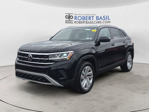 Used 2023 Volkswagen Atlas Cross Sport SE image 1