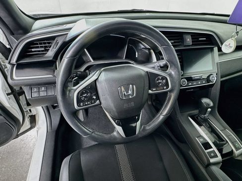 Used 2020 Honda Civic Sport image 11