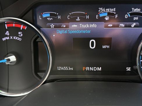 Certified 2020 Ford F250 Lariat w/ Lariat Ultimate Package AWD/4WD image 17