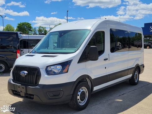 Used 2024 Ford Transit 350 XL RWD image 2