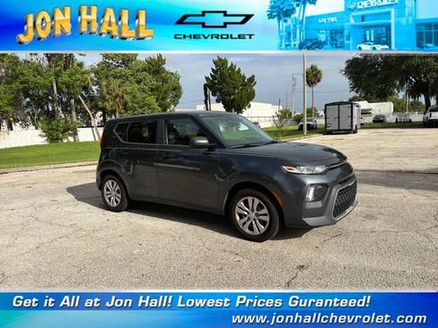 Used 2020 Kia Soul LX FWD image 11