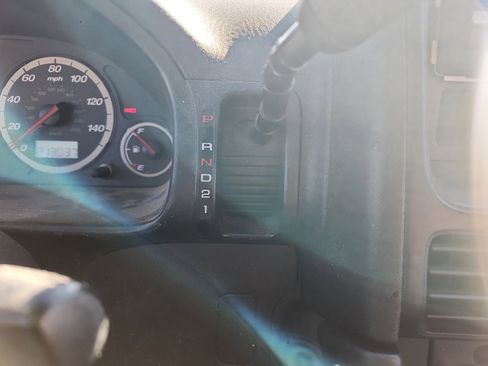 Used 2004 Honda CR-V EX image 28