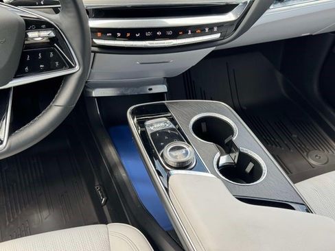 Certified 2023 Cadillac Lyriq 2WD image 5