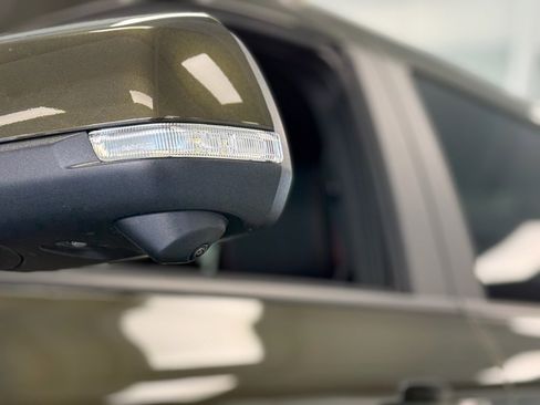 Used 2025 Ford Ranger Raptor image 12