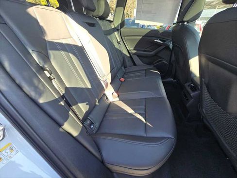 New 2025 Audi Q6 e-tron Premium image 15