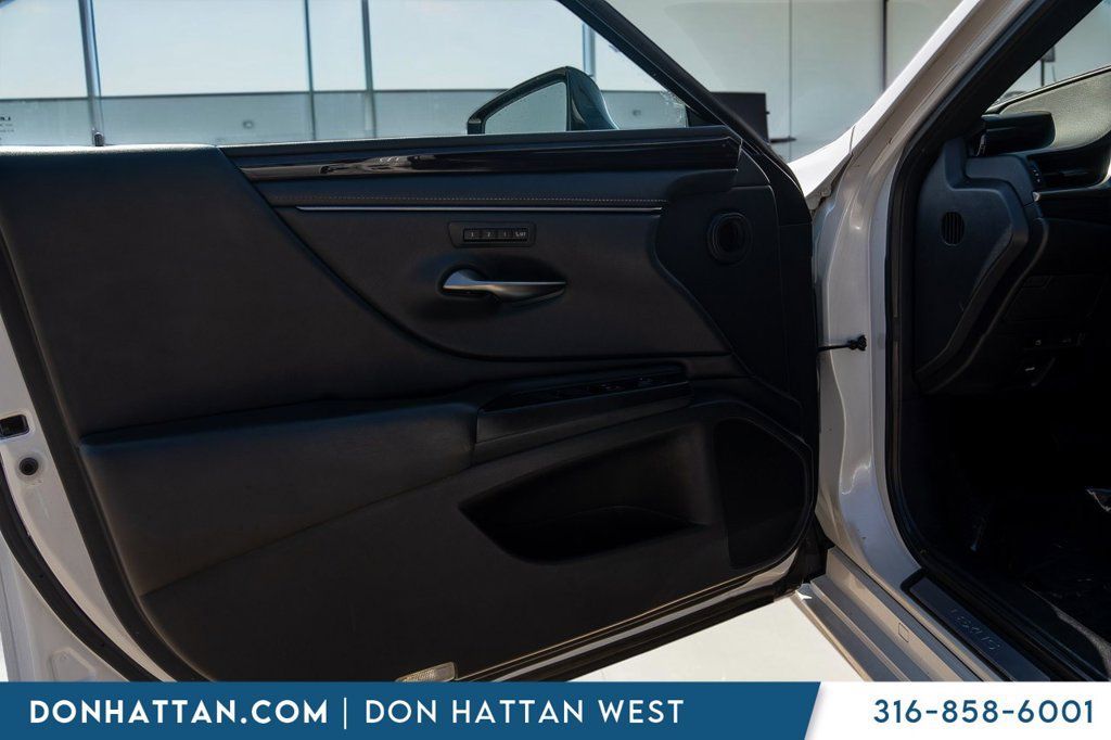Used 2019 Lexus ES 350 w/ Premium Package FWD image 18