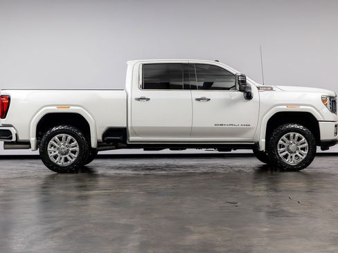 Used 2023 GMC Sierra 2500 Denali w/ Denali Ultimate Package AWD/4WD image 24