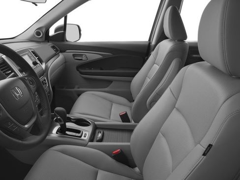 Used 2017 Honda Ridgeline RTL image 9