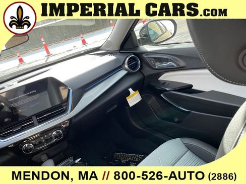 New 2026 Chevrolet Trax LT image 22