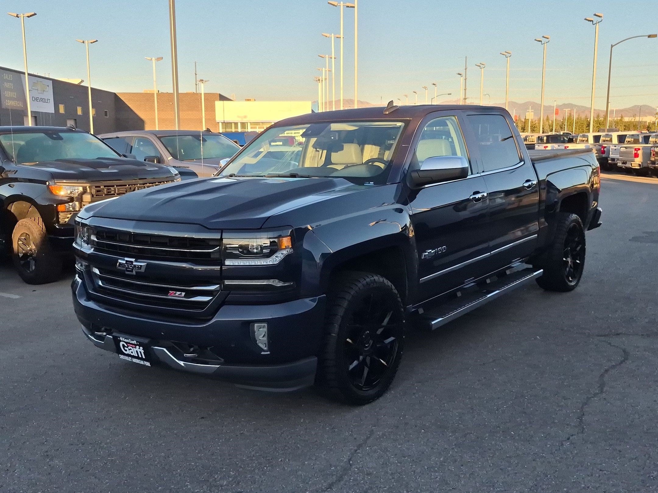 Used 2018 Chevrolet Silverado 1500 LTZ Z71 w/ Centennial Edition AWD/4WD image 8