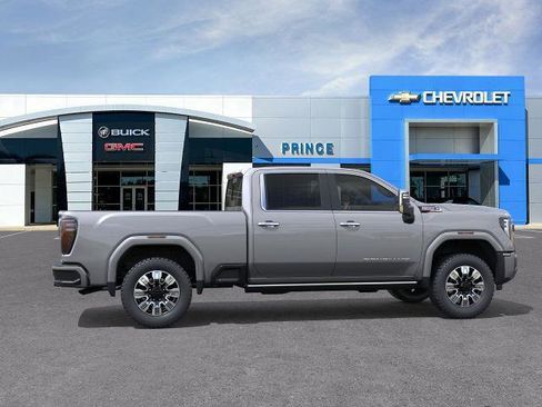 New 2026 GMC Sierra 2500 Denali w/ Denali Reserve Package image 47