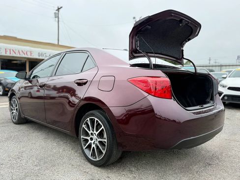 Used 2017 Toyota Corolla SE 50th Anniversary FWD image 9
