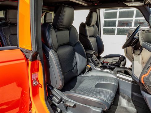 Used 2023 Ford Bronco Raptor AWD/4WD image 31