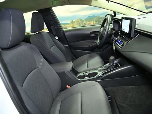 Used 2023 Toyota Corolla LE image 45