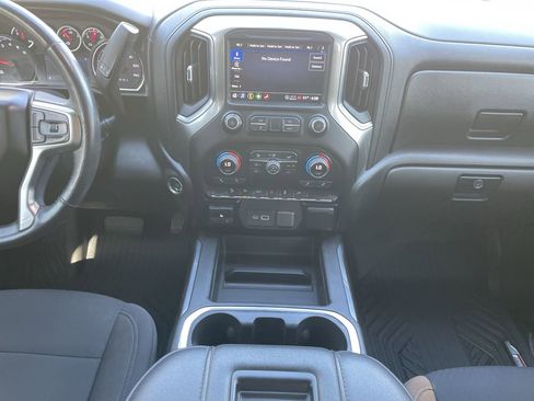 Used 2021 Chevrolet Silverado 1500 LT Trail Boss w/ Convenience Package II AWD/4WD image 14