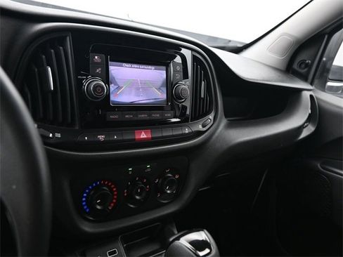 Used 2021 RAM ProMaster City Tradesman image 12