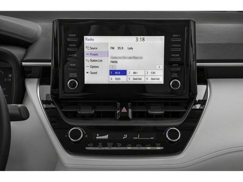 Used 2023 Toyota Corolla Cross L image 10