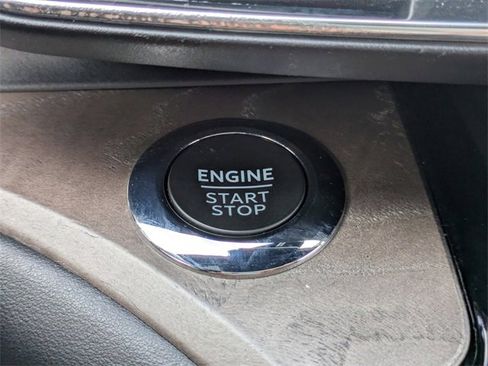 Used 2022 Ford Explorer Platinum w/ Technology Package image 36