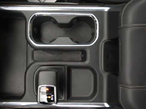 Used 2025 Chevrolet Silverado 1500 RST w/ Convenience Package II image 33