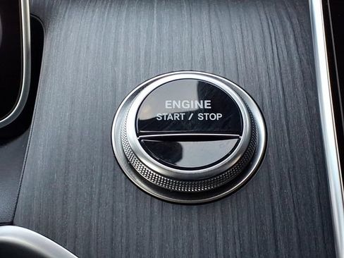 Certified 2025 Mercedes-Benz GLC 350e 4MATIC image 25
