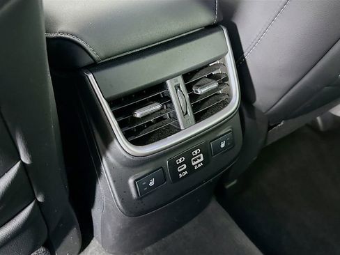 Used 2024 Subaru Outback Limited AWD/4WD image 34
