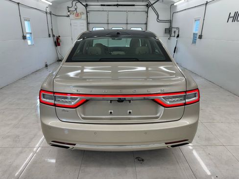 Used 2017 Lincoln Continental Reserve w/ Technology Package AWD/4WD image 6