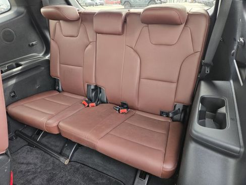 Used 2023 Kia Telluride SX Prestige image 16