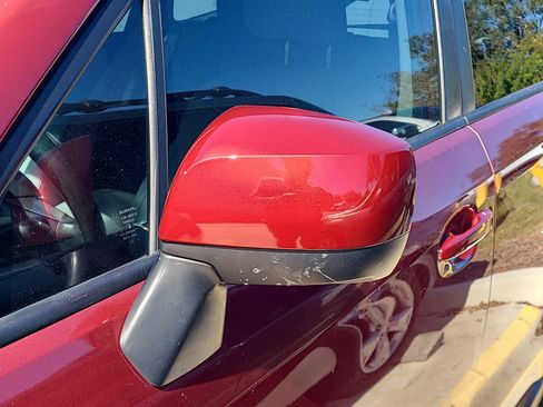 Used 2016 Subaru Forester 2.5i Premium image 5