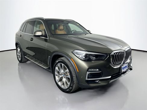 Used 2021 BMW X5 xDrive40i w/ Premium Package image 8