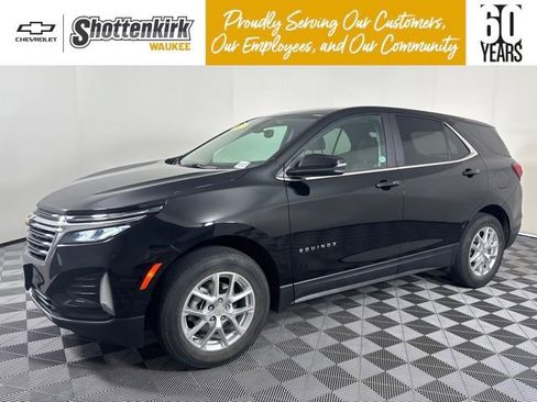 Used 2022 Chevrolet Equinox LT AWD/4WD image 1