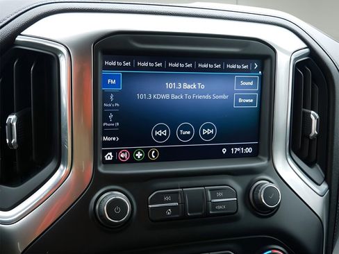 Used 2019 Chevrolet Silverado 1500 RST w/ All-Star Edition image 21