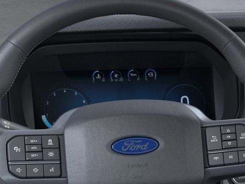 New 2025 Ford F150 Lariat w/ Equipment Group 502A High image 13