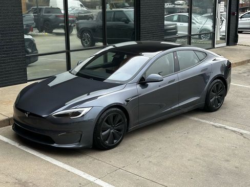 Used 2022 Tesla Model S Dual Motor All-Wheel Drive image 20