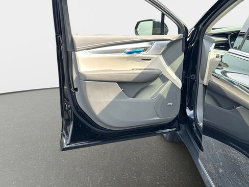 New 2026 Cadillac XT5 Premium Luxury w/ Driver Assist Package AWD/4WD image 14