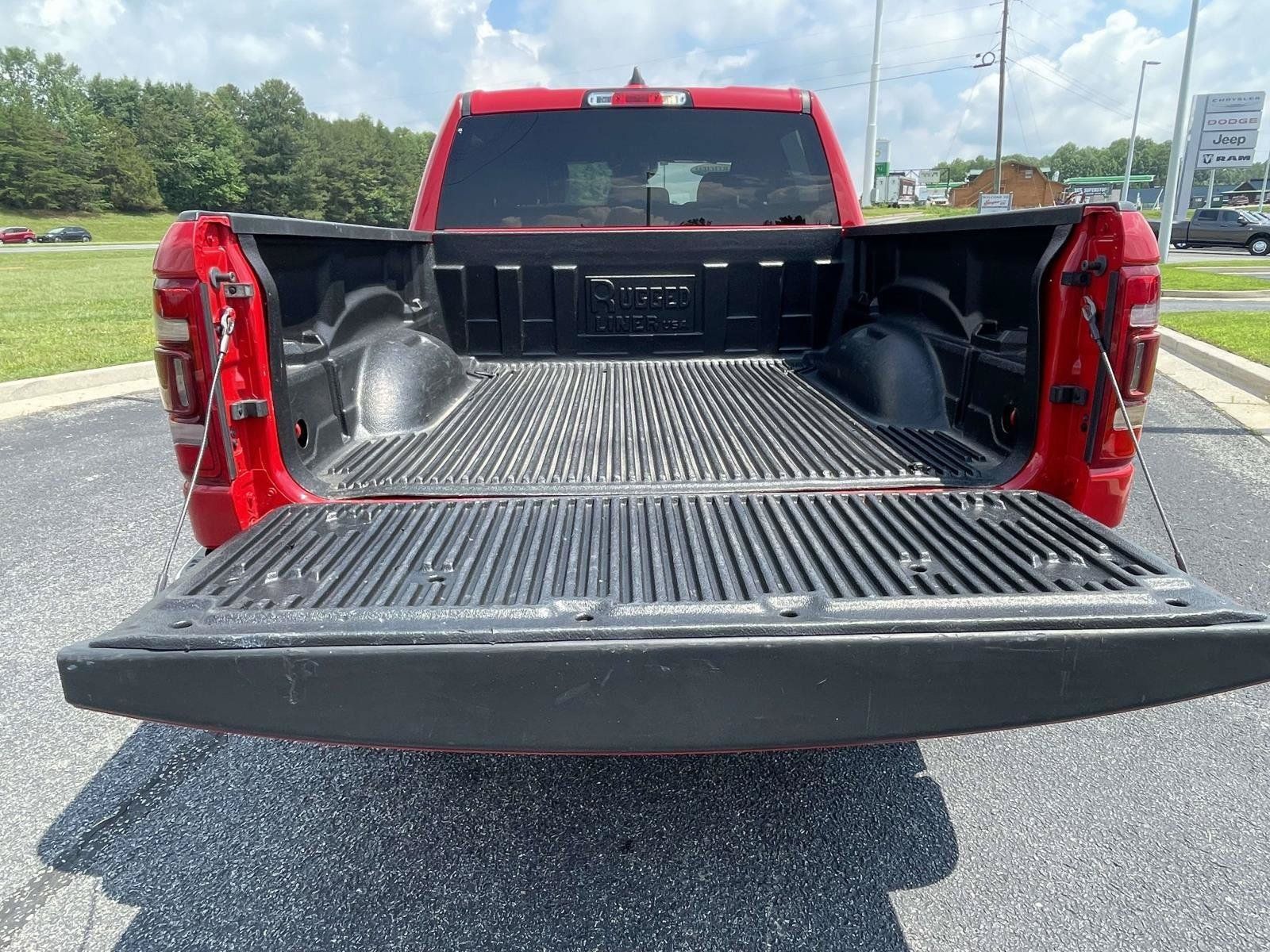 Used 2024 RAM 1500 Laramie RWD image 20