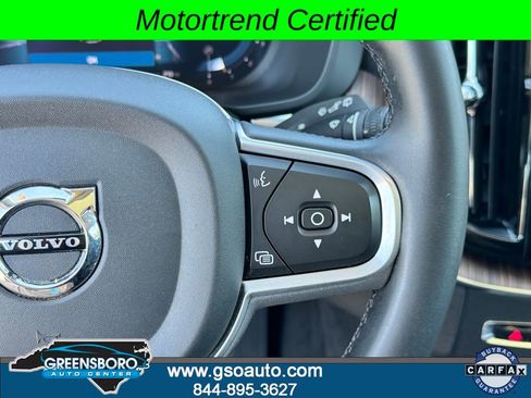 Used 2022 Volvo XC60 B5 Momentum AWD/4WD image 23