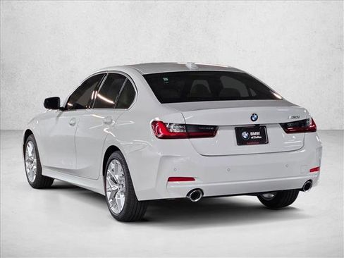 Used 2026 BMW 330i Sedan w/ Convenience Package RWD image 7