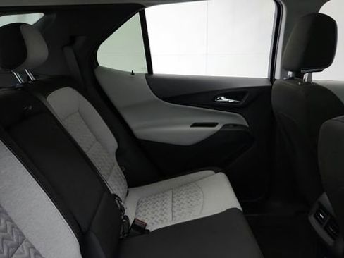 Used 2023 Chevrolet Equinox LT image 22