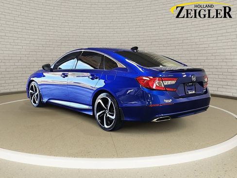 Used 2022 Honda Accord Sport image 7