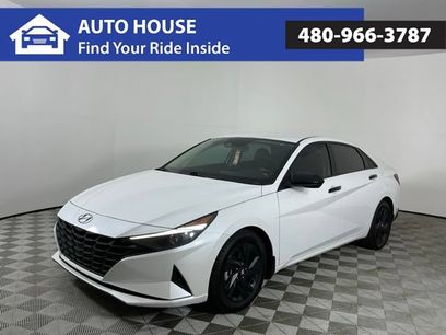Used 2022 Hyundai Elantra SEL w/ Convenience Package