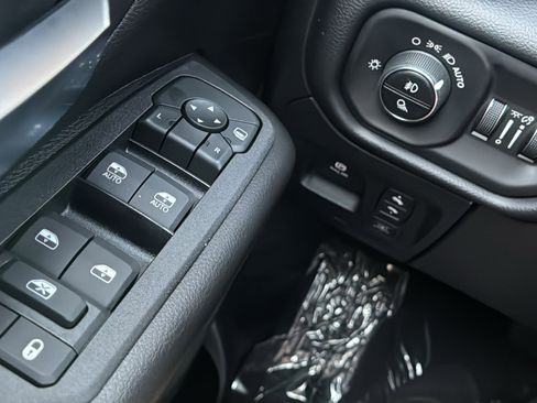 New 2026 RAM 1500 Big Horn image 33