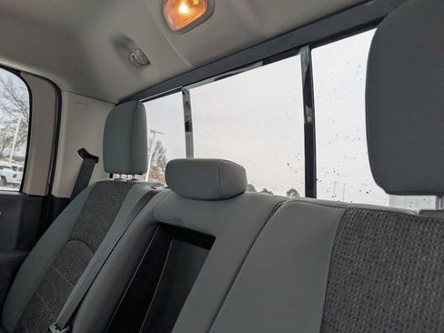 Used 2015 RAM 1500 Lone Star image 21